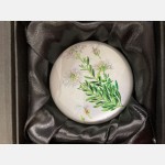 Candytuft Paperweight 